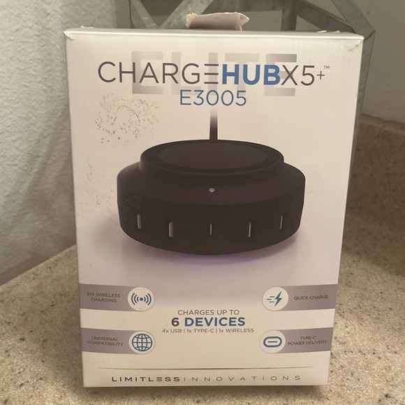 ChargeHubs X5 wireless charger. NIB - Picture 1 of 3